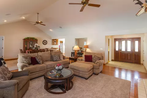 3360 Toro Way, Redding, CA 96002 photo 20