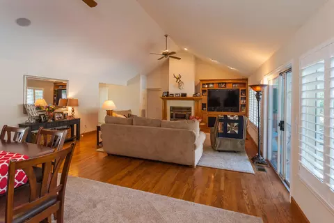 3360 Toro Way, Redding, CA 96002 photo 19
