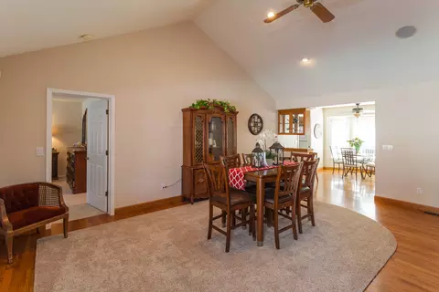 3360 Toro Way, Redding, CA 96002 photo 22