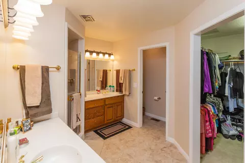 3360 Toro Way, Redding, CA 96002 photo 30