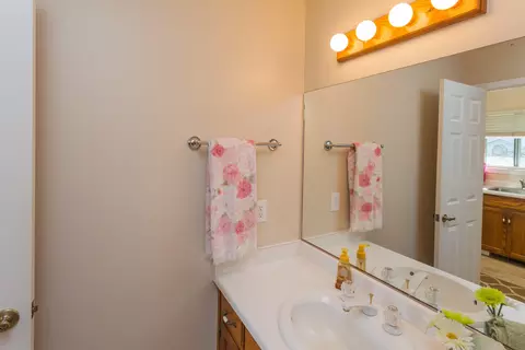 3360 Toro Way, Redding, CA 96002 photo 17