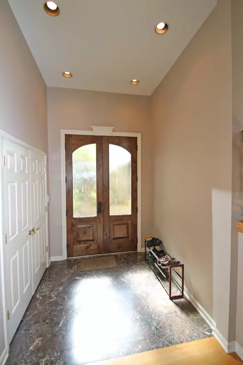 3790 Sunday Ct, Redding, CA 96001 photo 3