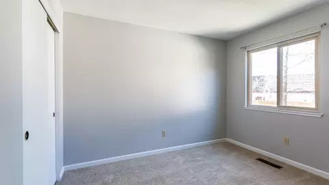 735 Coffeeberry Ln, Redding, CA 96003 photo 9