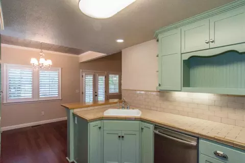5515 Lexi Ln, Redding, CA 96001 photo 18