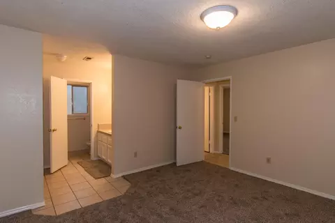 4312 Paulson Ln, Redding, CA 96002 photo 5
