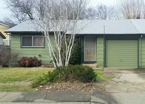 3208 Daisy St, Anderson, CA 96007 photo 1