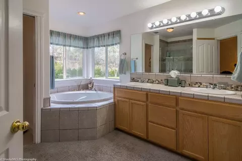 11660 Wilvern Ln, Redding, CA 96003 photo 19