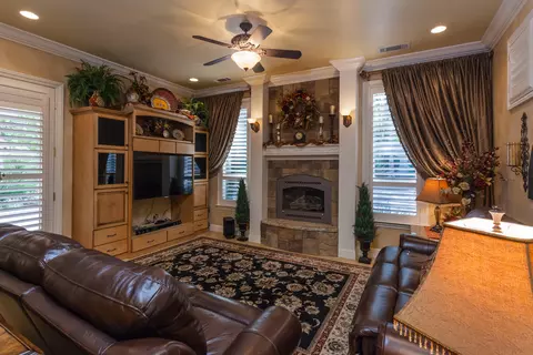 4572 Big Horn Dr, Redding, CA 96002 photo 19