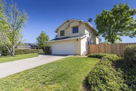 2113 Hacienda St, Redding, CA 96003 photo 15