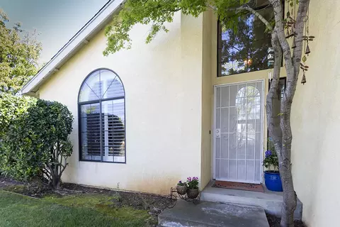 2113 Hacienda St, Redding, CA 96003 photo 14