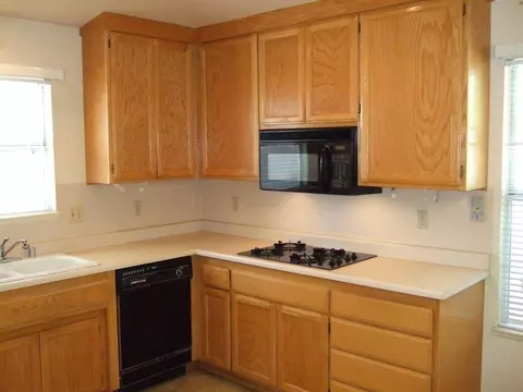 2170 Darsha Ln, Redding, CA 96003 photo 3