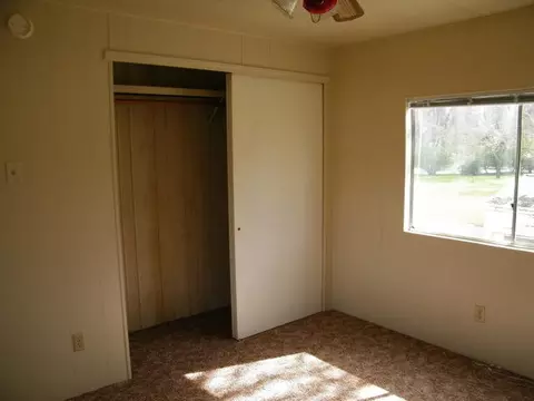 5020 Texas Springs Rd, Redding, CA 96001 photo 3