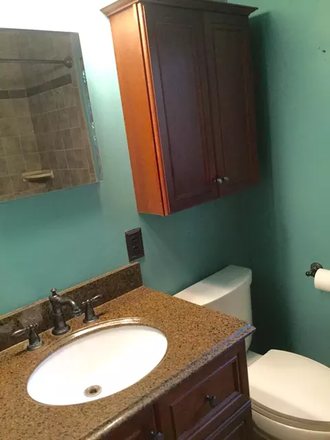 1430 Pleasant St, Redding, CA 96001 photo 6