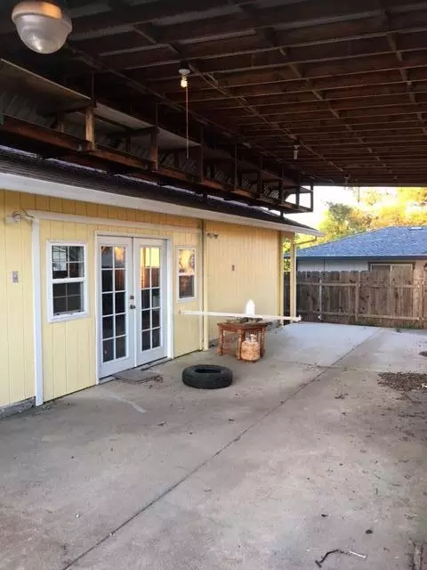 115 Danbury Dr, Redding, CA 96003 photo 11