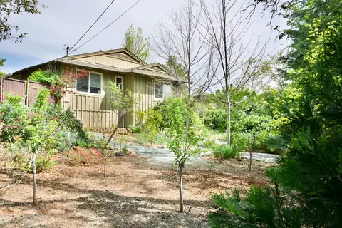 1115 Redbud Dr, Redding, CA 96001 photo 8