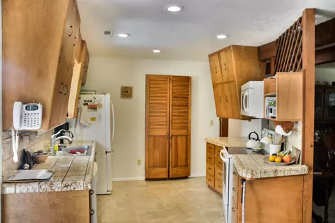 1115 Redbud Dr, Redding, CA 96001 photo 13