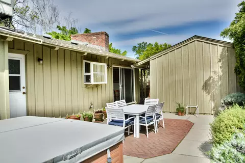 1115 Redbud Dr, Redding, CA 96001 photo 5