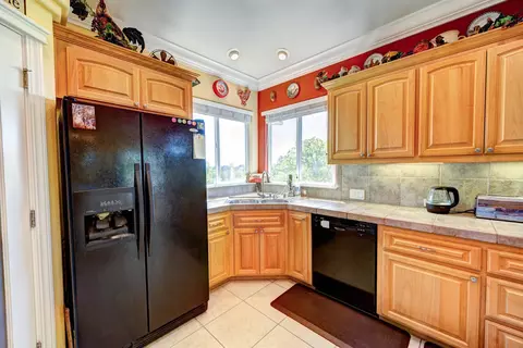 1001 Rollingview Dr, Redding, CA 96003 photo 17