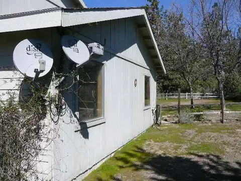15320 Lakeside Ct, Weed, CA 96094 photo 19