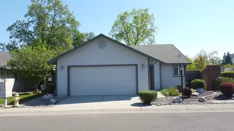 481 Yolla Bolly, Redding, CA 96003 photo 2