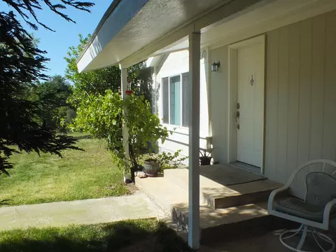 21558 Kathy Ln, Redding, CA 96003 photo 18