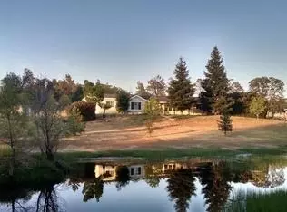 21558 Kathy Ln, Redding, CA 96003 photo 1