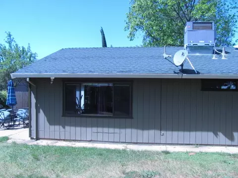 3853 Apollo St, Redding, CA 96002 photo 9
