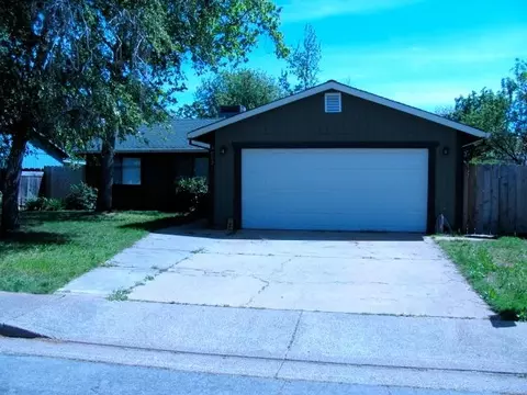 3853 Apollo St, Redding, CA 96002 photo 1