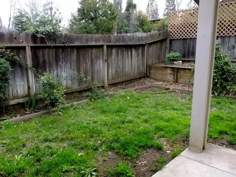 691 Alamine Dr, Redding, CA 96003 photo 16
