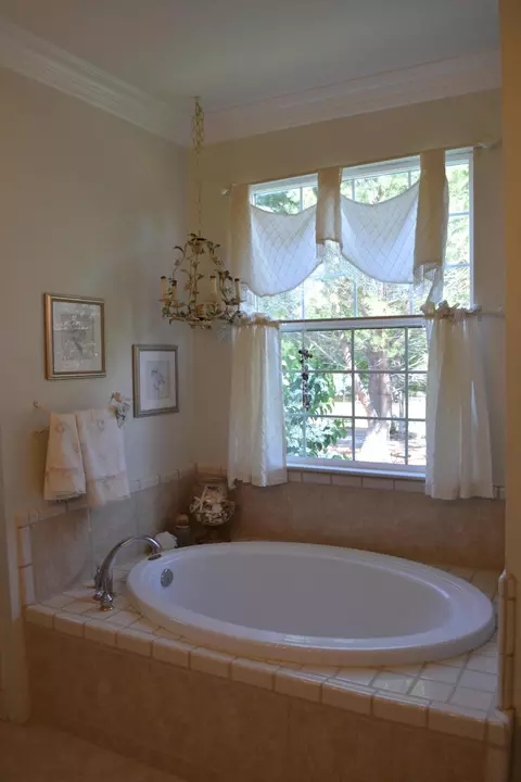 11305 Old Oregon Trl, Redding, CA 96003 photo 21