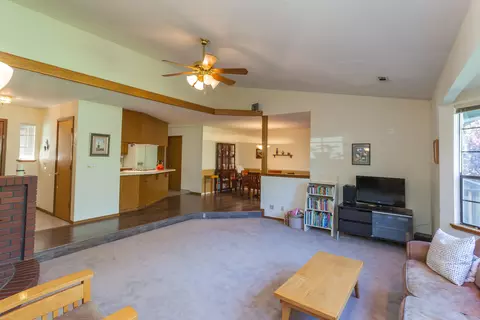 2032 Oconner Ave, Redding, CA 96001 photo 17