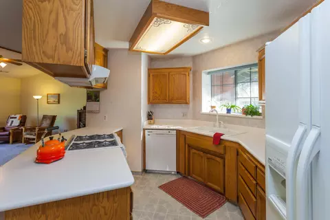 2032 Oconner Ave, Redding, CA 96001 photo 7