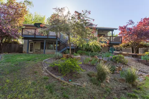 2032 Oconner Ave, Redding, CA 96001 photo 36