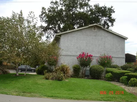 1070 Lakeside Dr, Red Bluff, CA 96080 photo 11