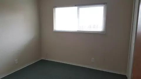 895 South St, Redding, CA 96001 photo 12
