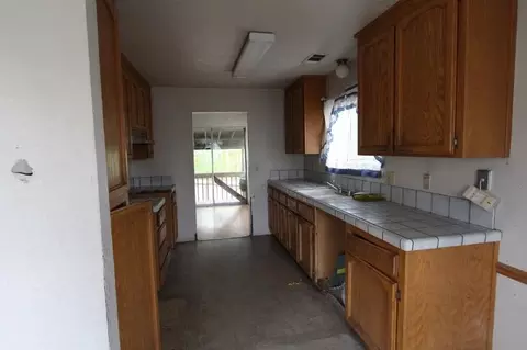 530 Shoemaker Ct, Redding, CA 96003 photo 3