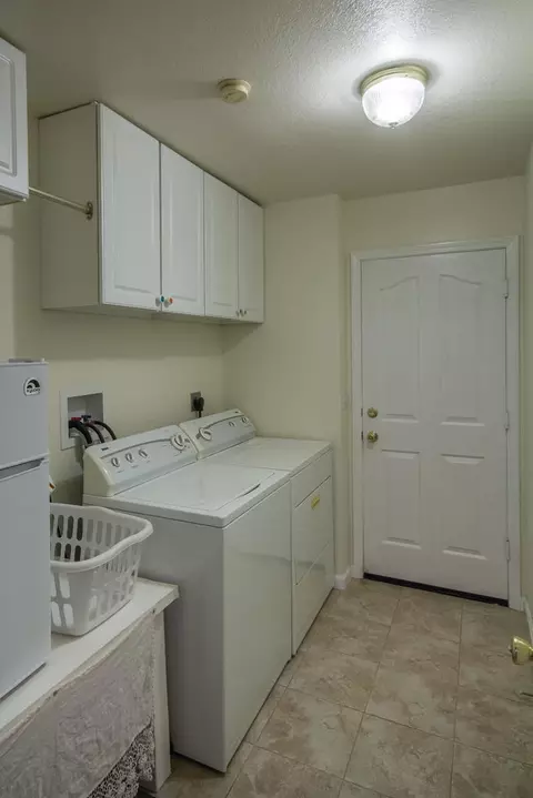 1645 Canter Ct, Redding, CA 96002 photo 16