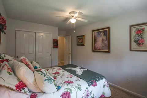 1645 Canter Ct, Redding, CA 96002 photo 12
