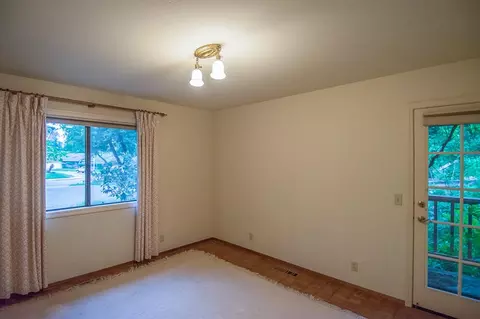 1397 Edgewood Dr, Redding, CA 96003 photo 18
