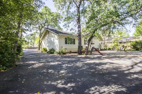 3256 Forest Hills Dr, Redding, CA 96002 photo 11