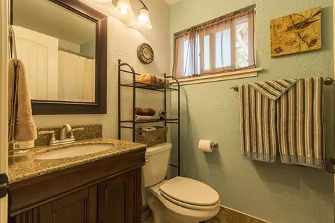 3256 Forest Hills Dr, Redding, CA 96002 photo 13