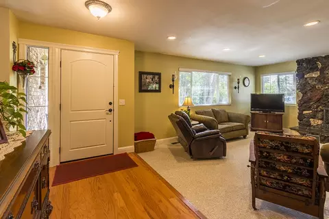 3256 Forest Hills Dr, Redding, CA 96002 photo 17