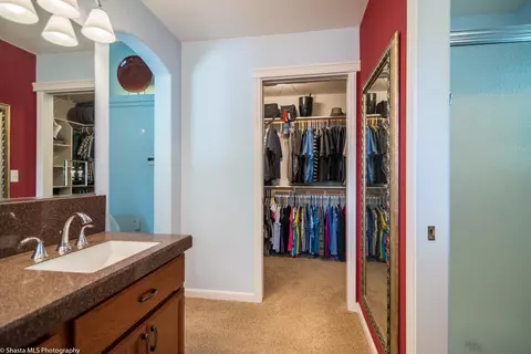 820 Paramount Way, Redding, CA 96003 photo 20