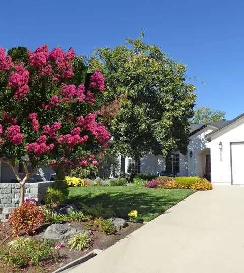 820 Paramount Way, Redding, CA 96003 photo 3