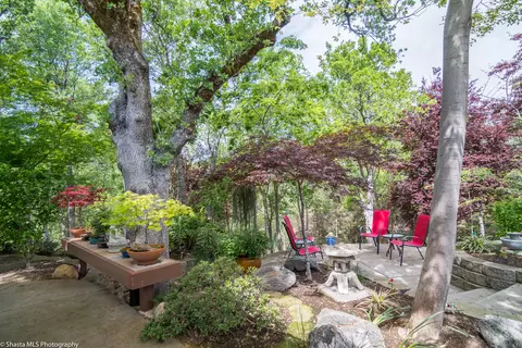 820 Paramount Way, Redding, CA 96003 photo 27