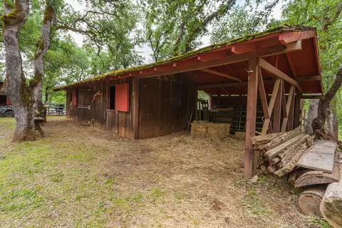 22081 Rustic Oak Ln, Palo Cedro, CA 96073 photo 42
