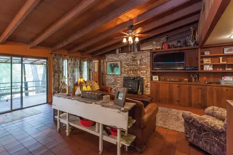 22081 Rustic Oak Ln, Palo Cedro, CA 96073 photo 2