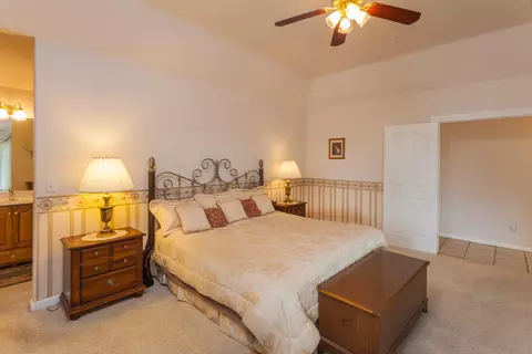 13026 Spring Lake St, Redding, CA 96003 photo 10