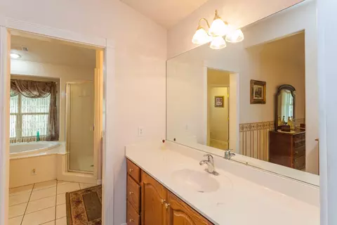 13026 Spring Lake St, Redding, CA 96003 photo 37
