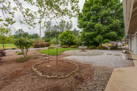 13026 Spring Lake St, Redding, CA 96003 photo 46
